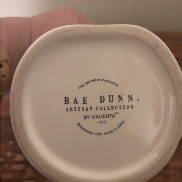 Rae Dunn “ Be Present “ Mug - Picture 2 of 2